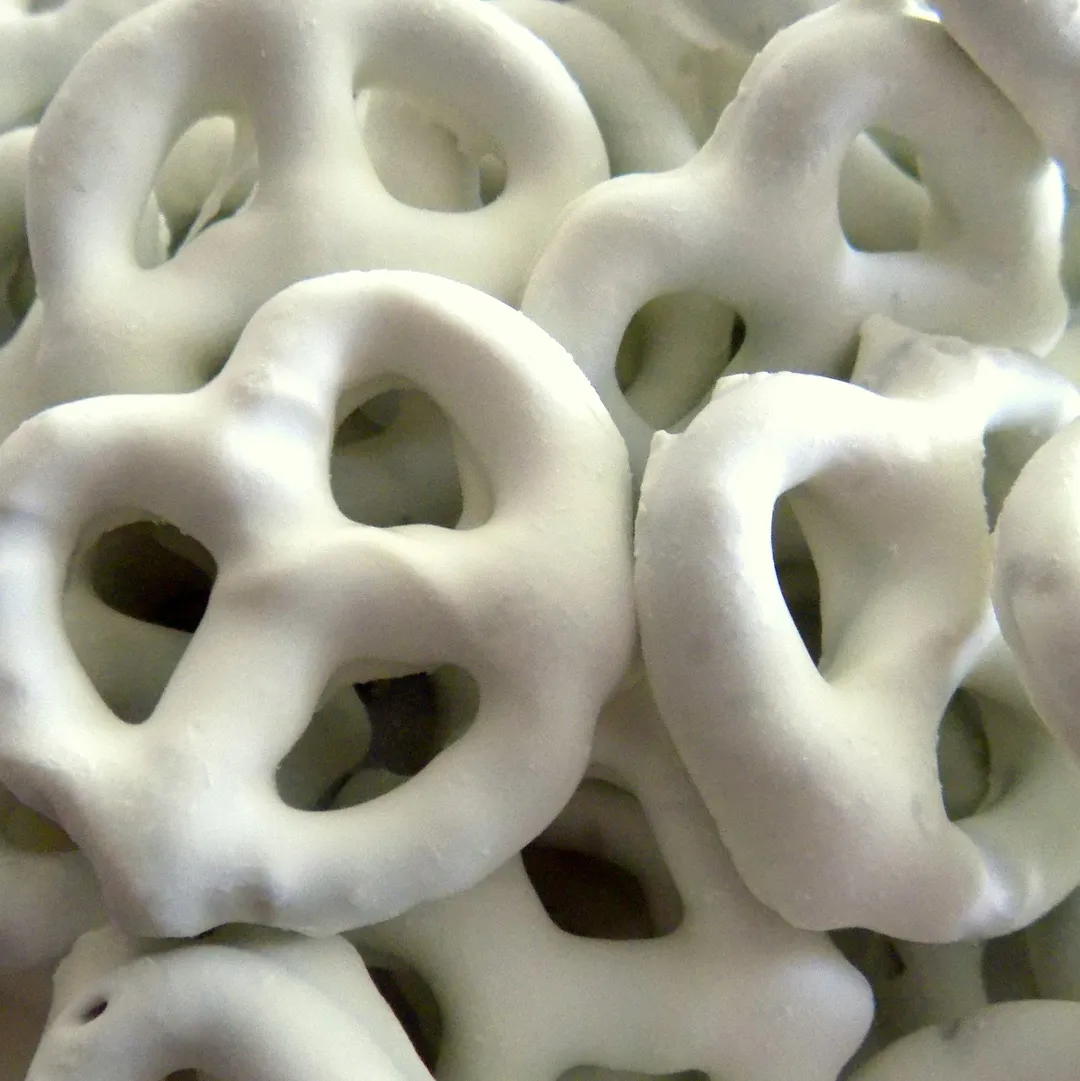 Bulk Pretzels, Yogurt Covered variant