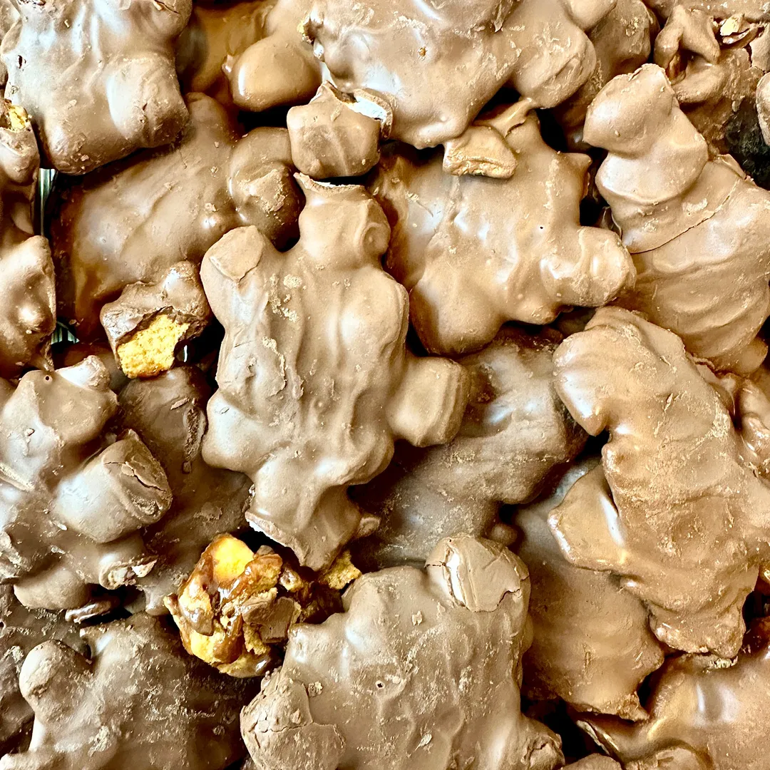 Bulk S’mores Caramel Clusters