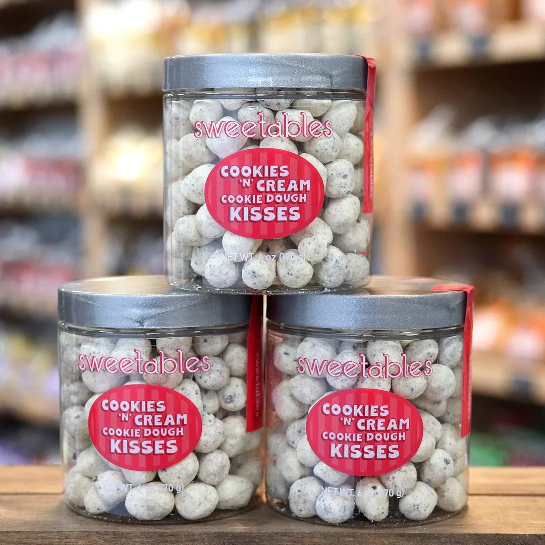 Sweetables Candy Jars | Cookies N' Cream Cookie Dough Kisses variant