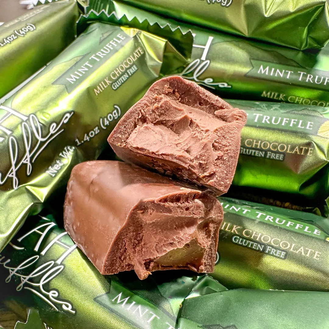 Utah Truffles | Milk Chocolate Truffle Bars | Mint (24 count box)