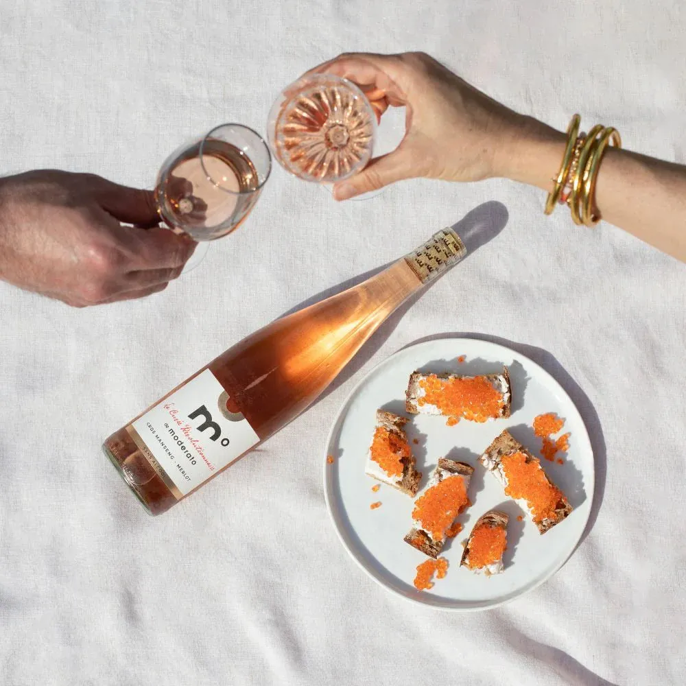 Moderato: Revolutionary Cuvée - Merlot & Gros Manseng
