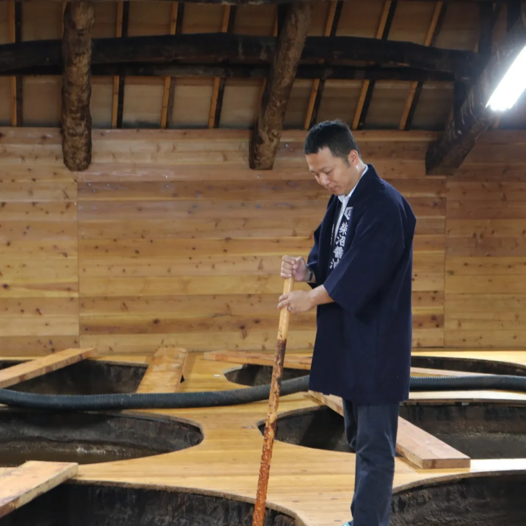Premium Koikuchi Pure Soy Sauce "Shiho-No-Shizuku" (10 floz)