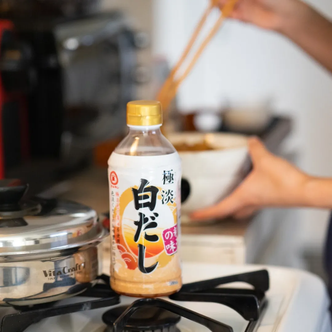 Shiro Dashi (Versatile Concentrate Dashi Base) "Goku-Usu" (16.66 floz)