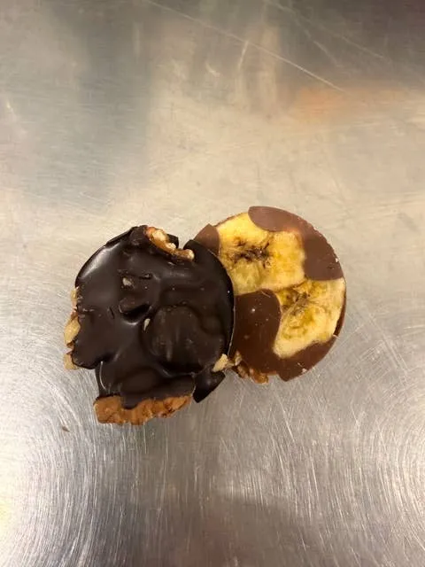 BANANA WALNUT CHOCOLATE BITES
