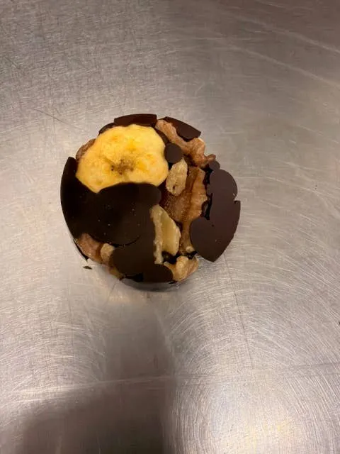BANANA WALNUT CHOCOLATE BITES
