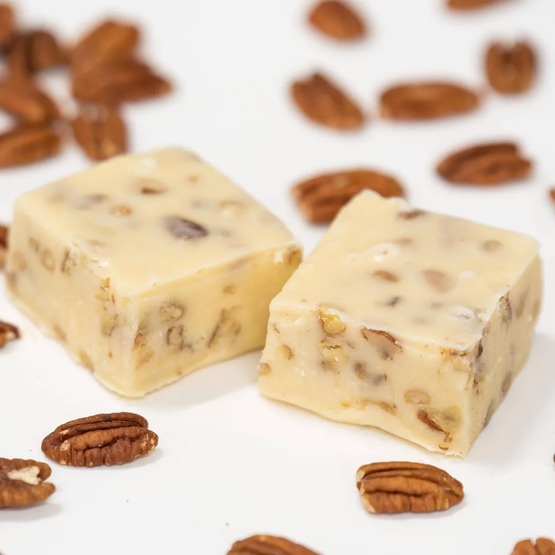 Butter Pecan 1/2 lb. Fudge Bar