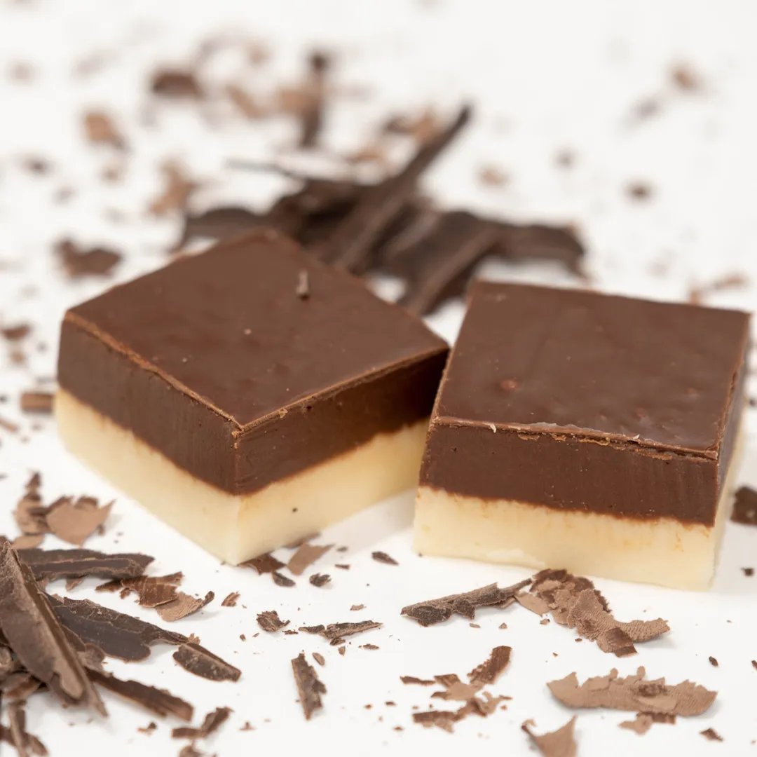 Chocolate Cheesecake 1/2 lb. Fudge Bar