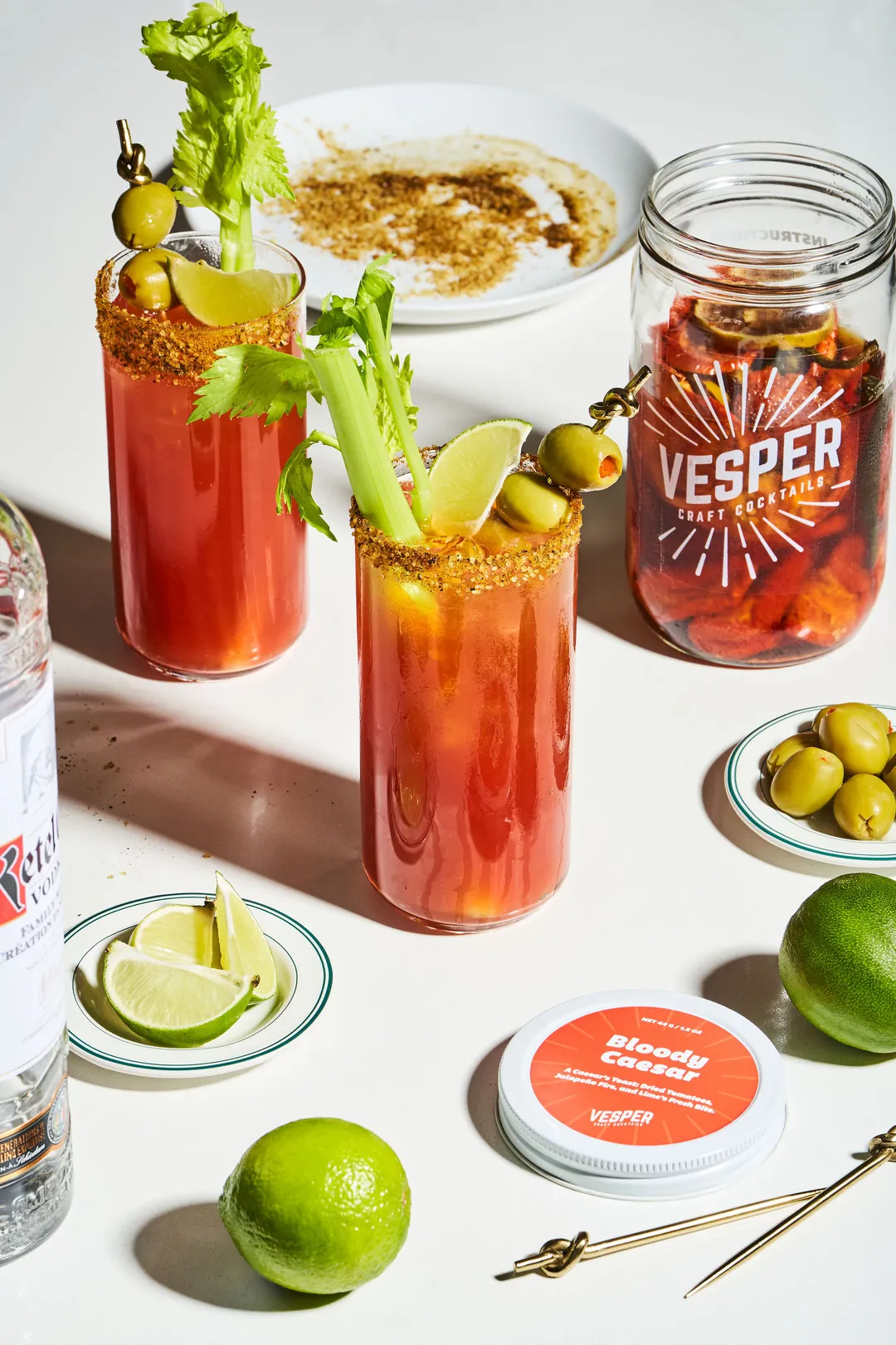 32 oz Cocktail / Mocktail Mixer - Bloody Caesar