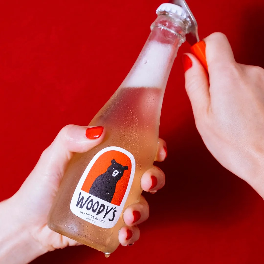 Mini Woody's Non-Alcoholic Blanc de Blanc - Made in California (187ml)