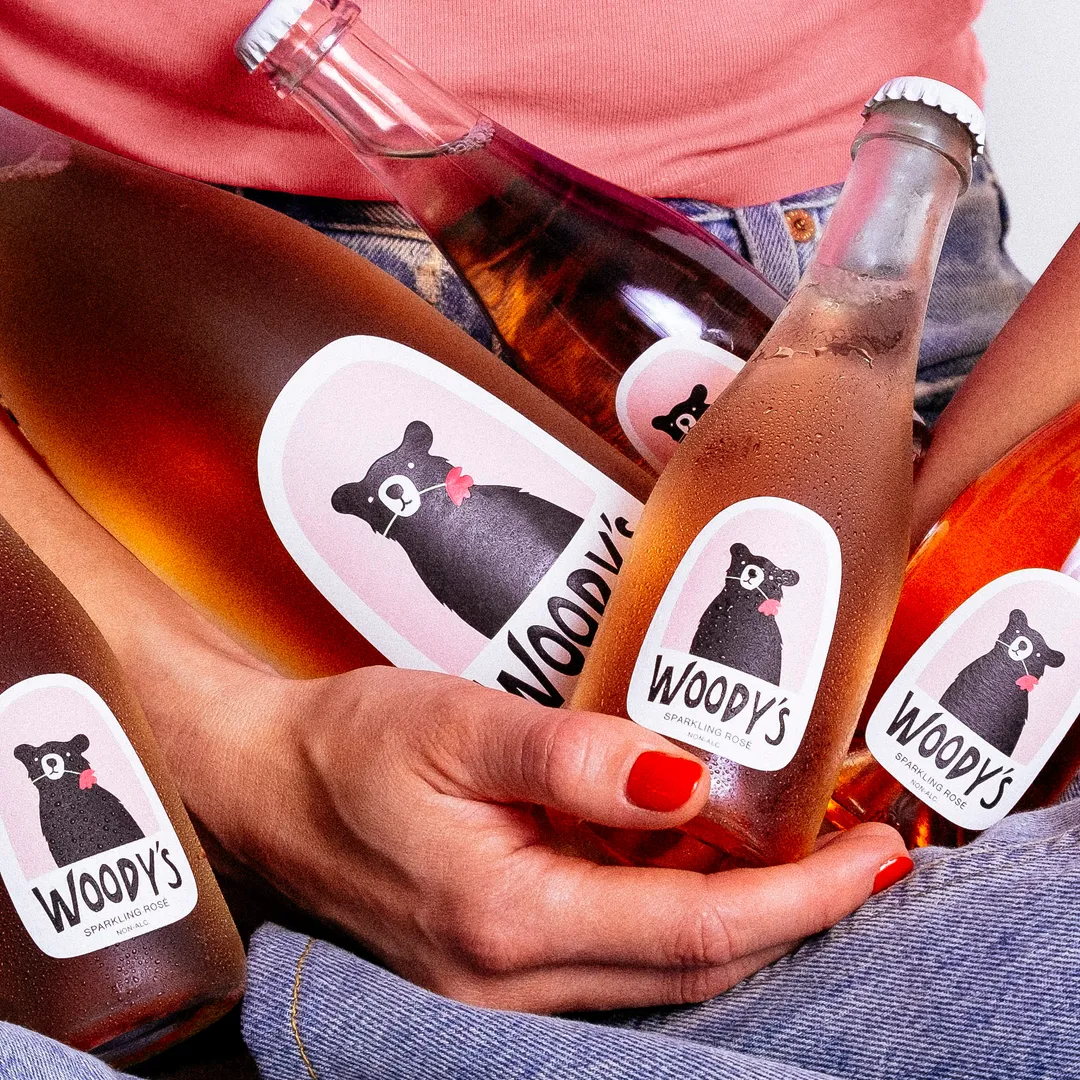 Mini Woody's Non-Alcoholic Sparkling Rosé - Made in California (187ml)