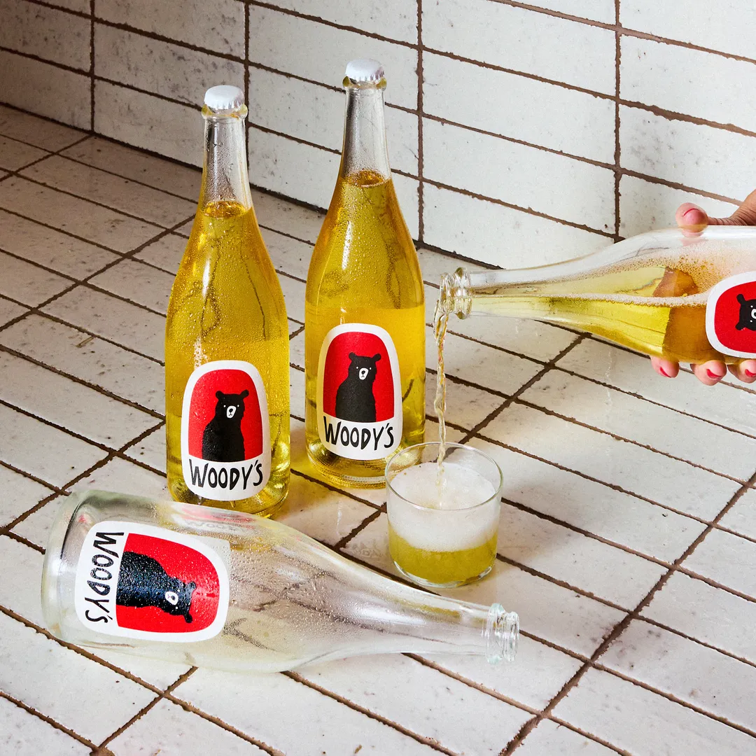 Woody's Non-Alcoholic Blanc de Blanc - Made in California (750ml)