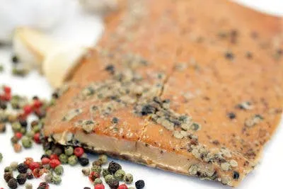 8oz Smoked Pepper Garlic Salmon Fillet