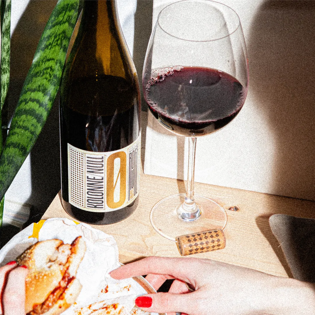 Kolonne Null Cuvee Rouge No. 3, Non-Alcoholic Red Wine | Red Fruits, Spices, and Light Oak | Dealcoholized with Grapes from France 25.4 fl oz (<0.5% ABV, 750ml)