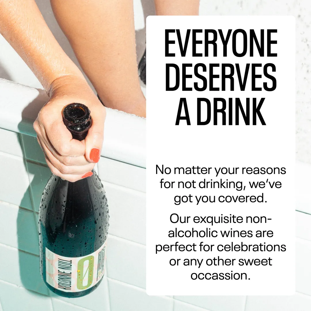 Kolonne Null Riesling, Non-Alcoholic White Wine | Expressive Minerals, Delicate Acidity, Fine Fruit | Dealcoholized with Grapes from Germany 25.4 fl oz (<0.5% ABV, 750ml)