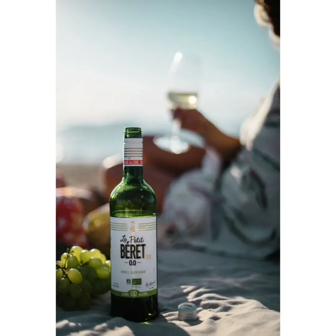 Le Petit Beret Bio Sauvignon Blanc Non-Alcoholic White Wine (0.0%, France)