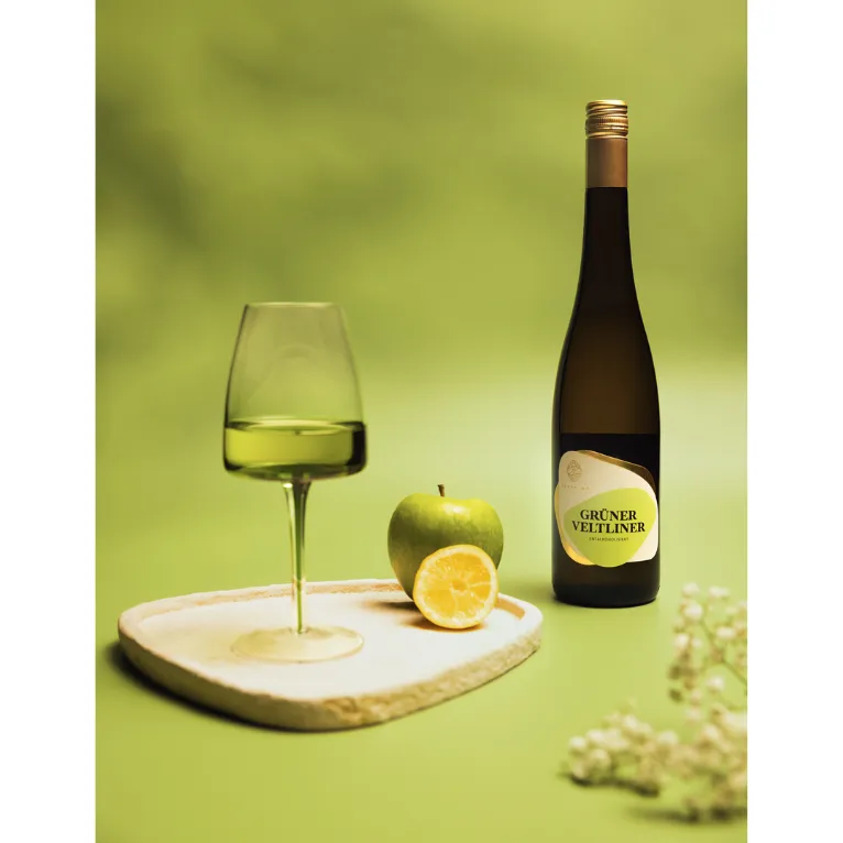 ZERONIMO - Grüner Veltliner 2023 (NA White 750mL)