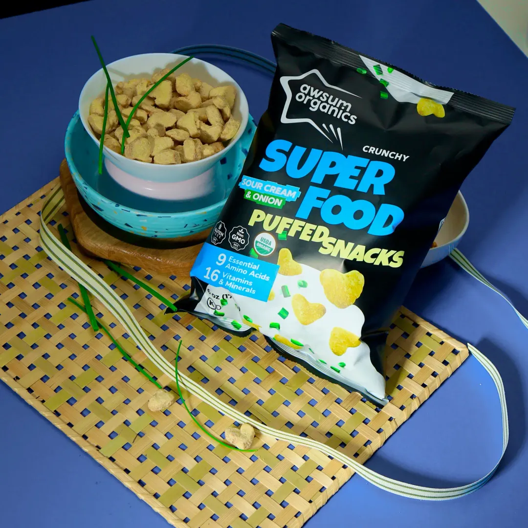 Awsum Organics Sour Cream and Onion Superfood Chips & Puffed Snackss