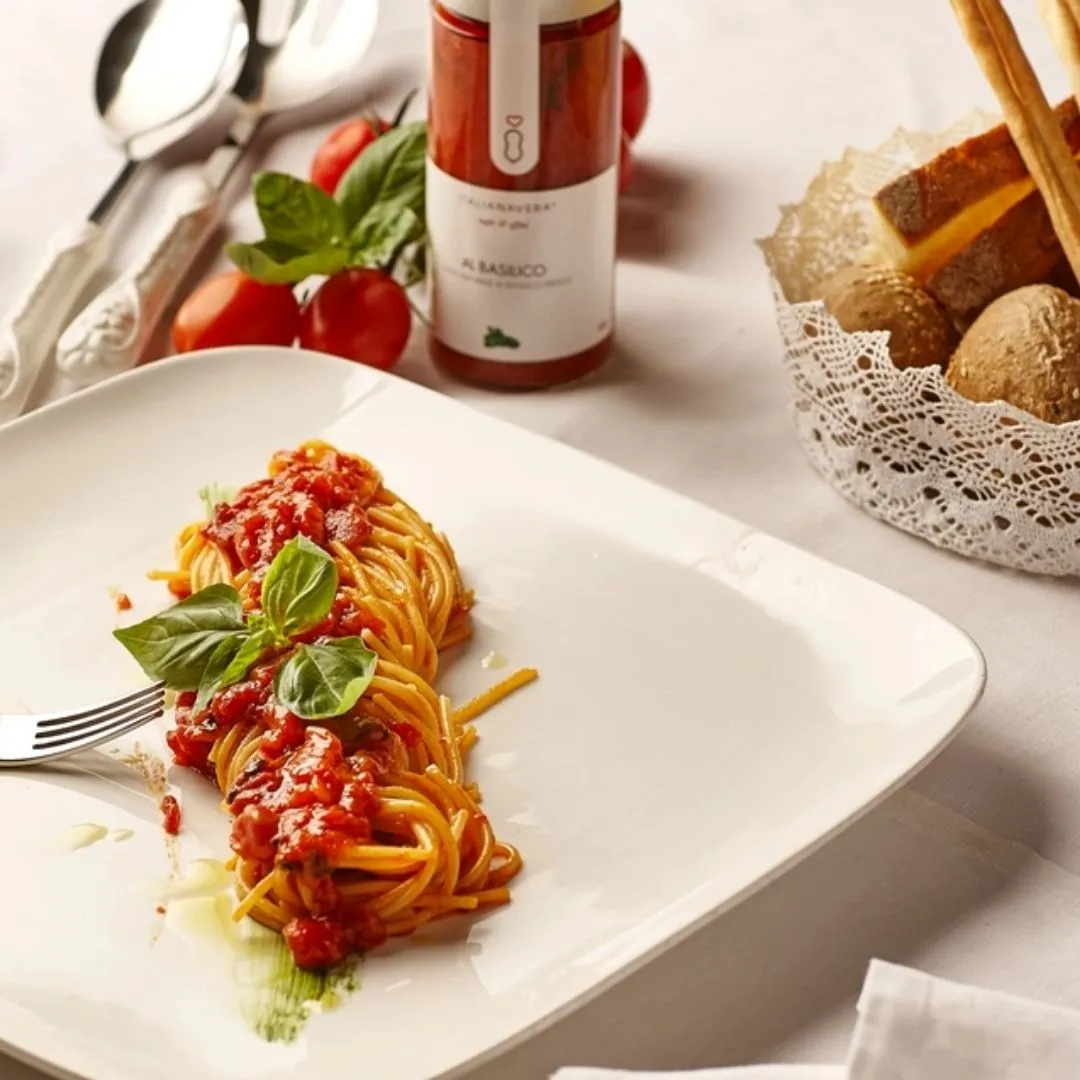Al Basilico Tomato Sauce with Basil by Italianavera