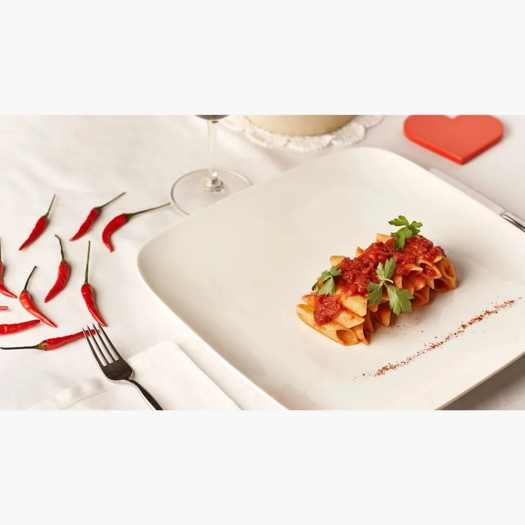 Passata Di Pomodoro Tomato Puree Tin by Italianavera