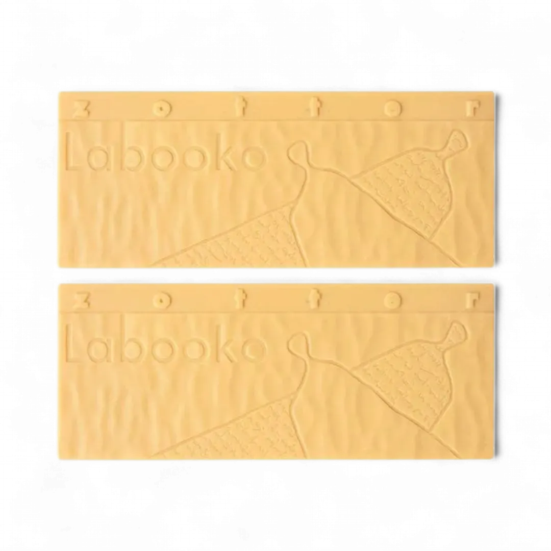 White Chocolate and Almonds (Labooko)